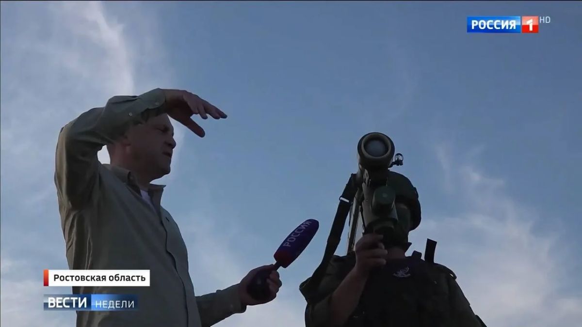 Некий ПЗРК "Ива" на вооружении одной из мобильных огневых групп 51-й дивизии ПВО в Ростовской области Некий ПЗРК "Ива" на вооружении одной из мобильных огневых групп 51-й дивизии ПВО в Ростовской области
