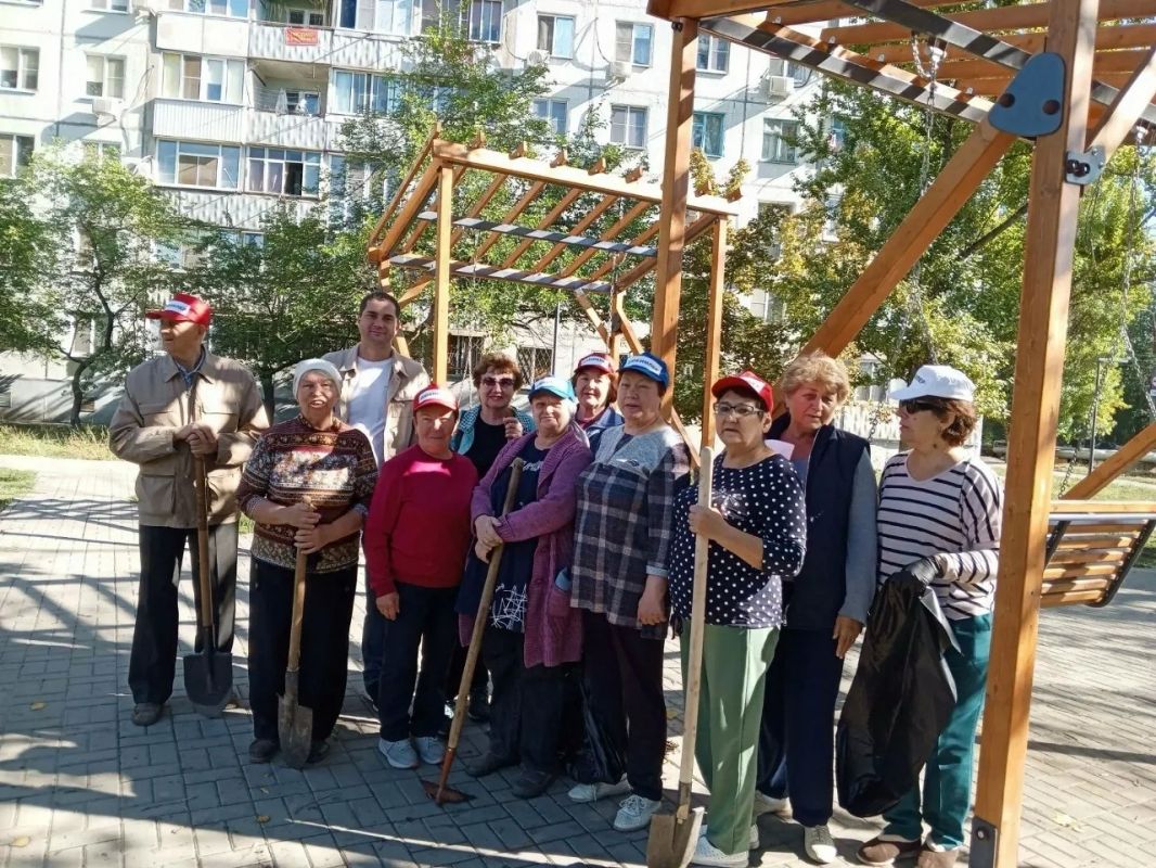 Начинаем неделю с хороших новостей — город становится чище и уютнее! Начинаем неделю с хороших новостей — город становится чище и уютнее!
