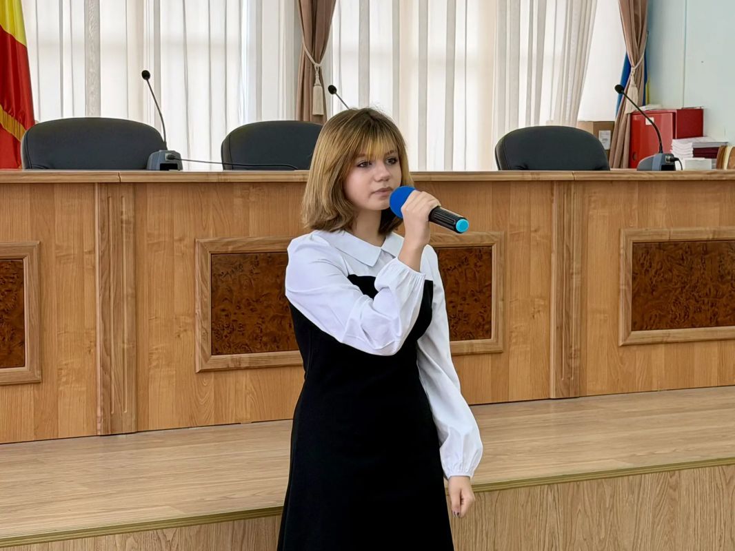 В Новочеркасске завершился муниципальный этап Всероссийского конкурса профессионального мастерства работников сферы дополнительного образования «Сердце отдаю детям» В Новочеркасске завершился муниципальный этап Всероссийского конкурса профессионального мастерства работников сферы дополнительного образования «Сердце отдаю детям»