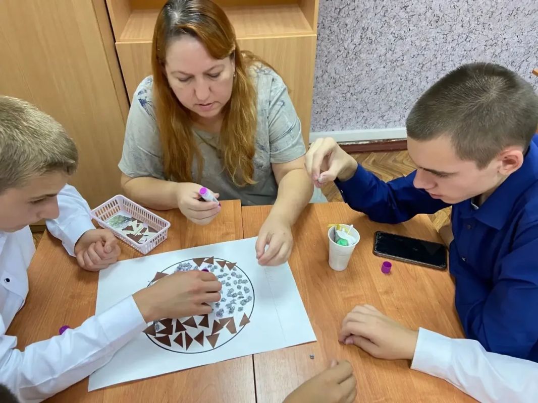 В библиотеках города прошли мероприятия всероссийского экологического субботника «Зеленая Россия» В библиотеках города прошли мероприятия всероссийского экологического субботника «Зеленая Россия»