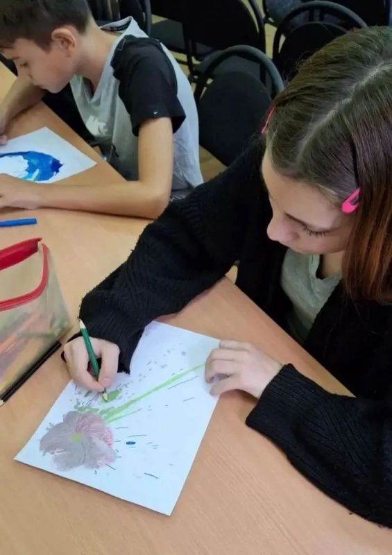 В библиотеках города прошли мероприятия всероссийского экологического субботника «Зеленая Россия» В библиотеках города прошли мероприятия всероссийского экологического субботника «Зеленая Россия»