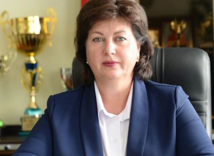 Глава Чертковского района досрочно покинула пост