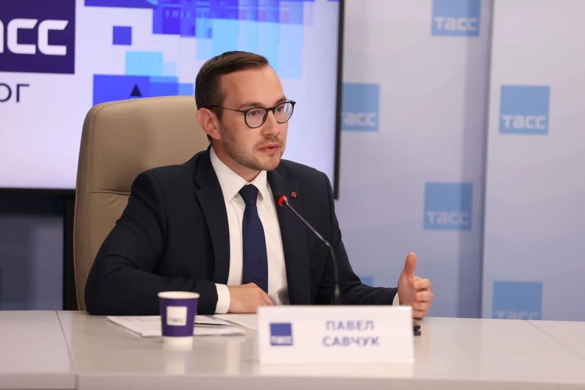 Фоторепортаж и главное из заявлений с пресс-конференции председателя Российского Красного Креста Павла Савчука, посвященной социально значимым и гуманитарным проектам РКК в донском регионе Фоторепортаж и главное из заявлений с пресс-конференции председателя Российского Красного Креста Павла Савчука, посвященной социально значимым и гуманитарным проектам РКК в донском регионе