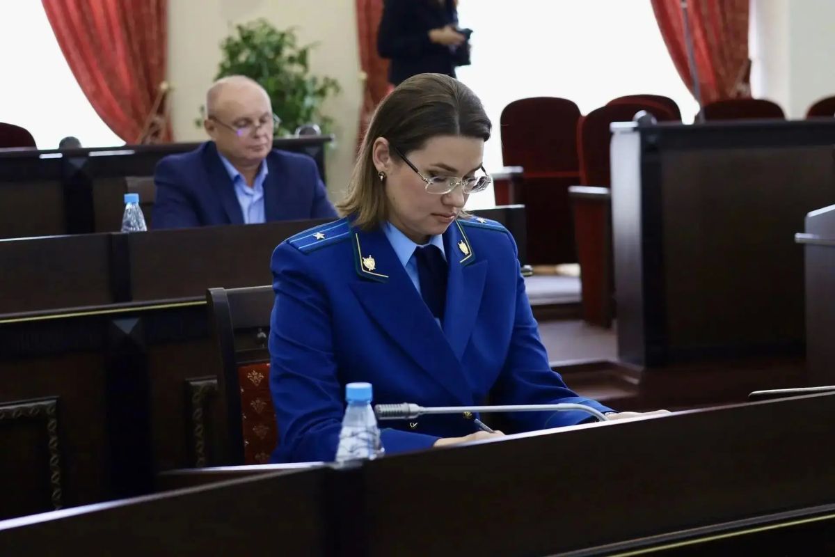 Глава города Шахты Людмила Овчиева приняла участие в заседании городской Думы Глава города Шахты Людмила Овчиева приняла участие в заседании городской Думы