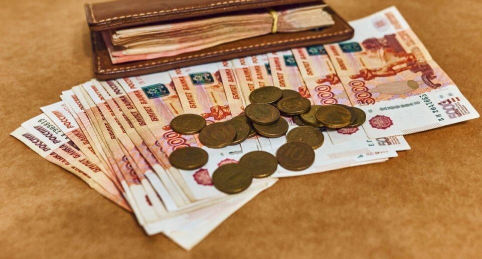 Пенсионерам предложили дополнительные выплаты ко Дню пожилых людей