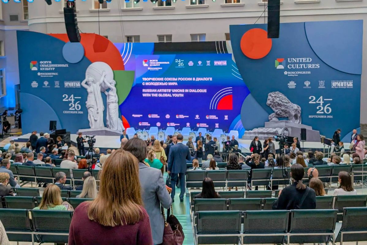 Студенты факультета информационных технологий и управления Южно-Российского государственного политехнического университета (НПИ) Максим и Софья Штреляу приняли участие в молодёжной программе XII Санкт-Петербургского... Студенты факультета информационных технологий и управления Южно-Российского государственного политехнического университета (НПИ) Максим и Софья Штреляу приняли участие в молодёжной программе XII Санкт-Петербургского...