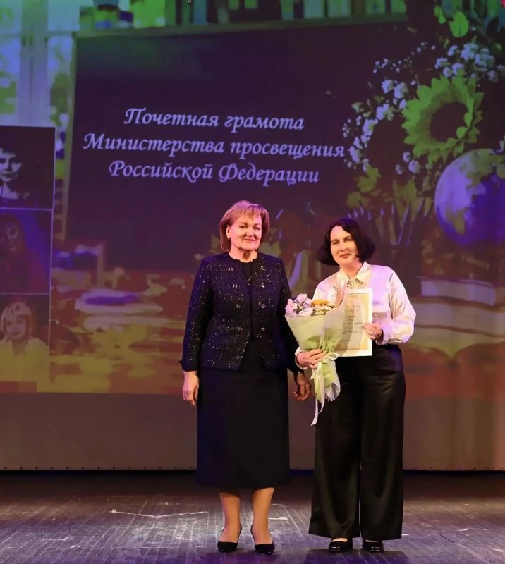 «Учителями славится Россия!» «Учителями славится Россия!»