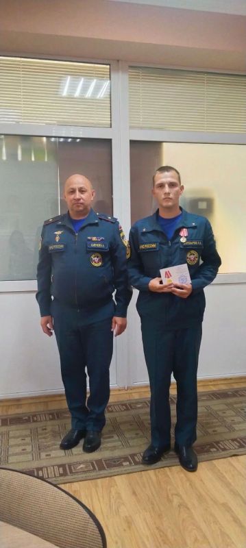 В пожарно-спасательных подразделениях Дона прошли торжественные мероприятия ко Дню гражданской обороны В пожарно-спасательных подразделениях Дона прошли торжественные мероприятия ко Дню гражданской обороны
