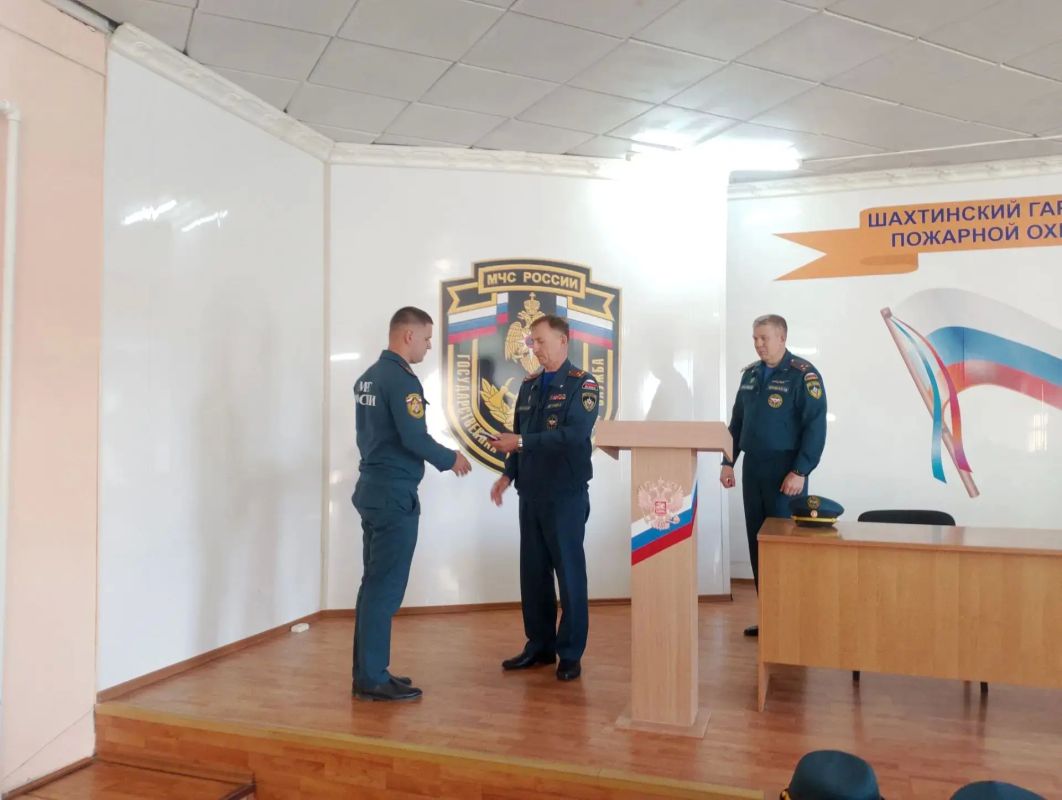 В пожарно-спасательных подразделениях Дона прошли торжественные мероприятия ко Дню гражданской обороны В пожарно-спасательных подразделениях Дона прошли торжественные мероприятия ко Дню гражданской обороны