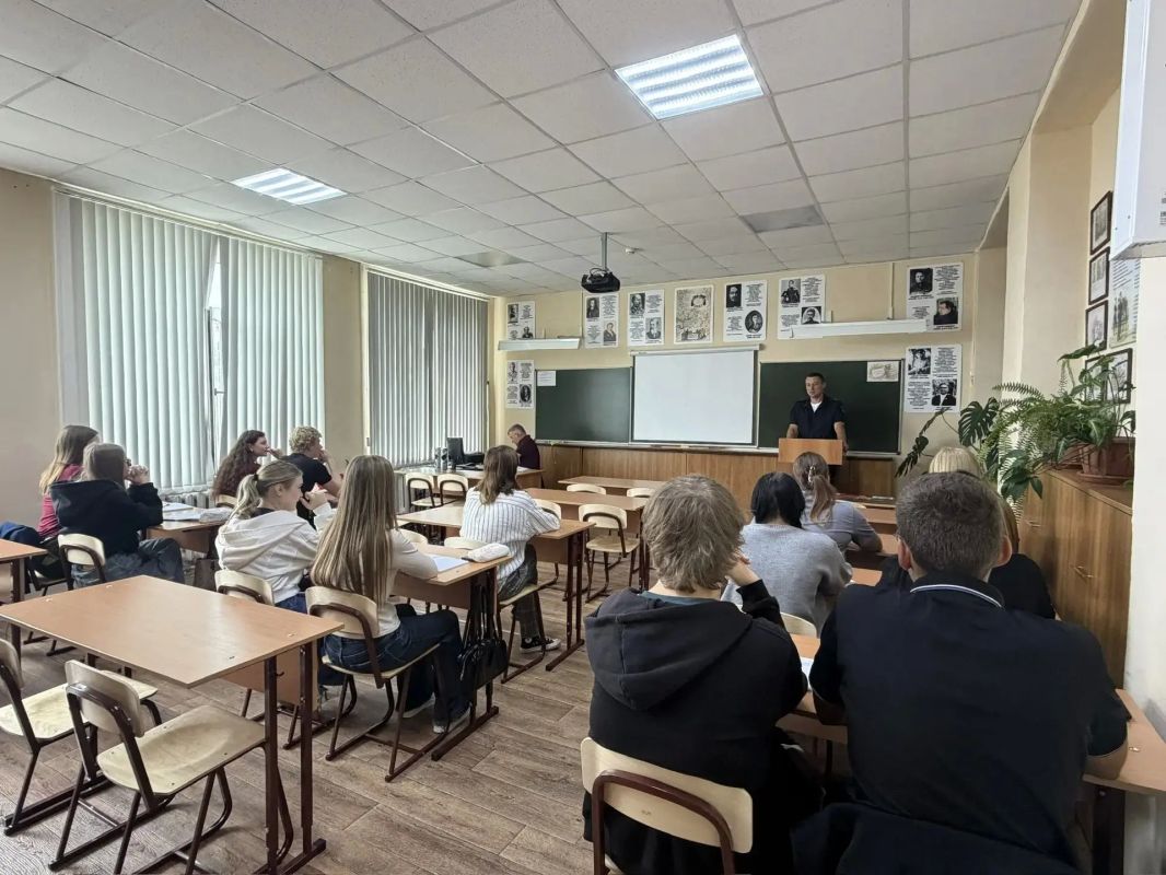 Полицейские Дона продолжают «Неделю большой профилактики» Полицейские Дона продолжают «Неделю большой профилактики»
