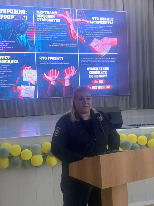 Полицейские Дона продолжают «Неделю большой профилактики» Полицейские Дона продолжают «Неделю большой профилактики»