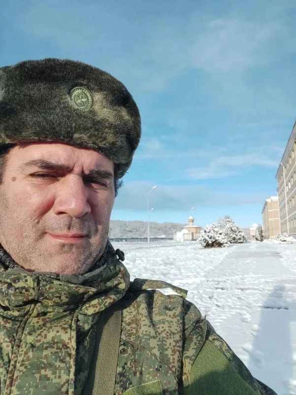 «Не просто отвести урок, а стать примером для ребят»: Ветеран из Ростовской области вернулся с СВО и стал учителем в школе «Не просто отвести урок, а стать примером для ребят»: Ветеран из Ростовской области вернулся с СВО и стал учителем в школе