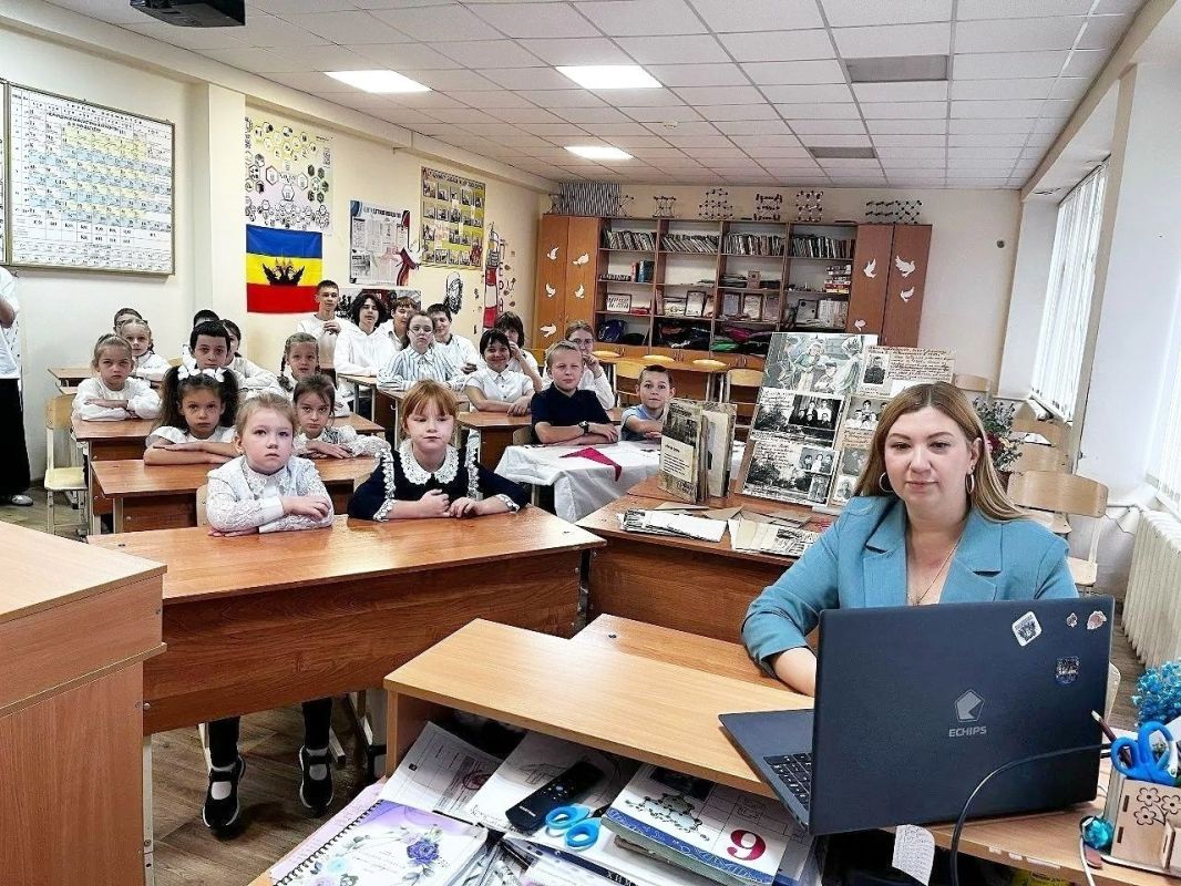 Уважаемые педагоги, работники сферы образования города Новочеркасска! Уважаемые педагоги, работники сферы образования города Новочеркасска!
