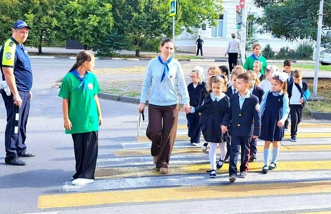 Уважаемые педагоги, работники сферы образования города Новочеркасска! Уважаемые педагоги, работники сферы образования города Новочеркасска!