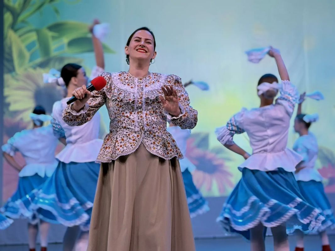 В Доме культуры микрорайона Донского состоялся семейный фестиваль культуры и досуга «Время для своих» В Доме культуры микрорайона Донского состоялся семейный фестиваль культуры и досуга «Время для своих»