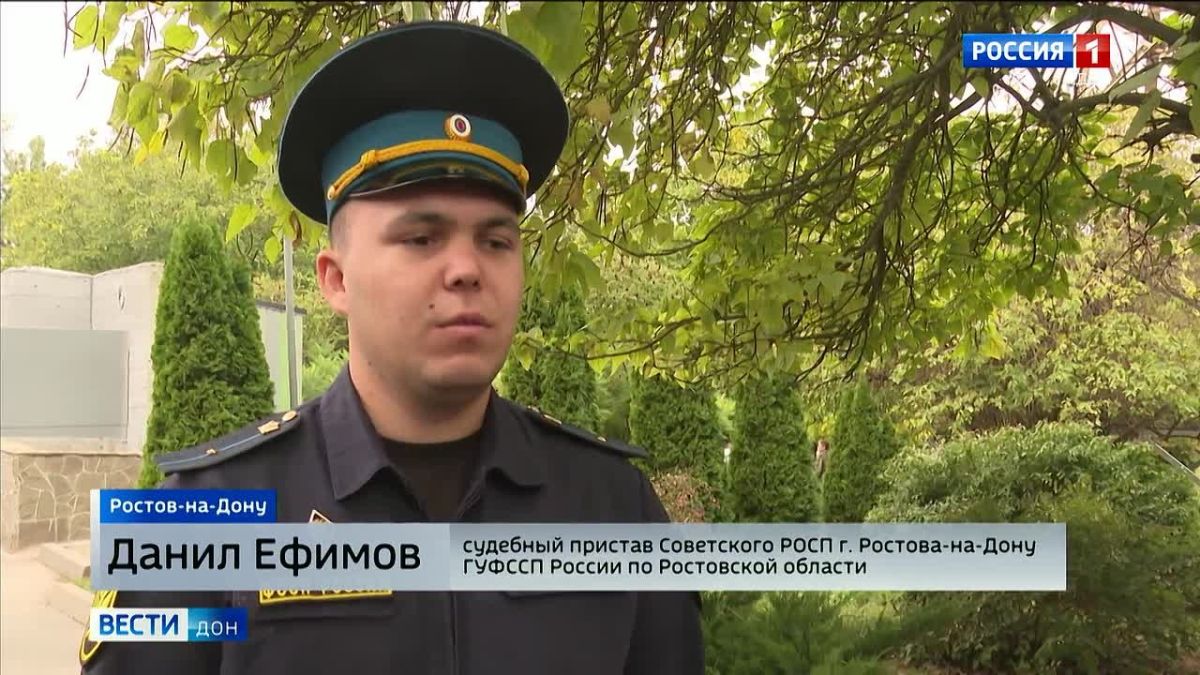 У медведиц Маши и Даши начинается другая жизнь: косолапые наконец переехали из частного зооуголка в зоопарк Ростова, где для них подготовили просторные вольеры