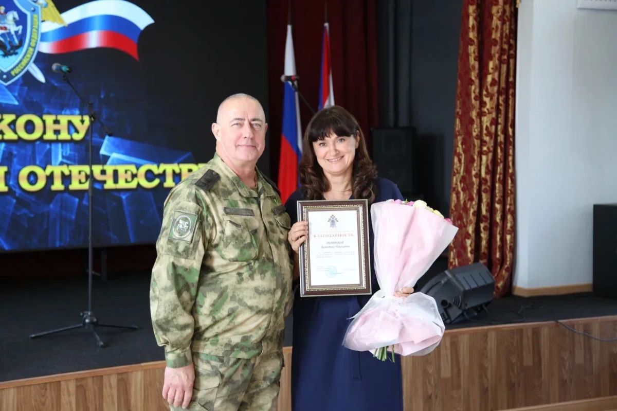 Офицеры СК России посетили военный госпиталь в Ростове-на-Дону и провели прием участников СВО Офицеры СК России посетили военный госпиталь в Ростове-на-Дону и провели прием участников СВО