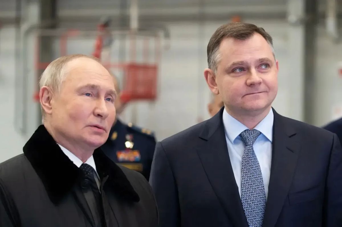 Юрий Слюсарь: От имени всех жителей Ростовской области от всей души поздравляю Президента России с днем рождения!
