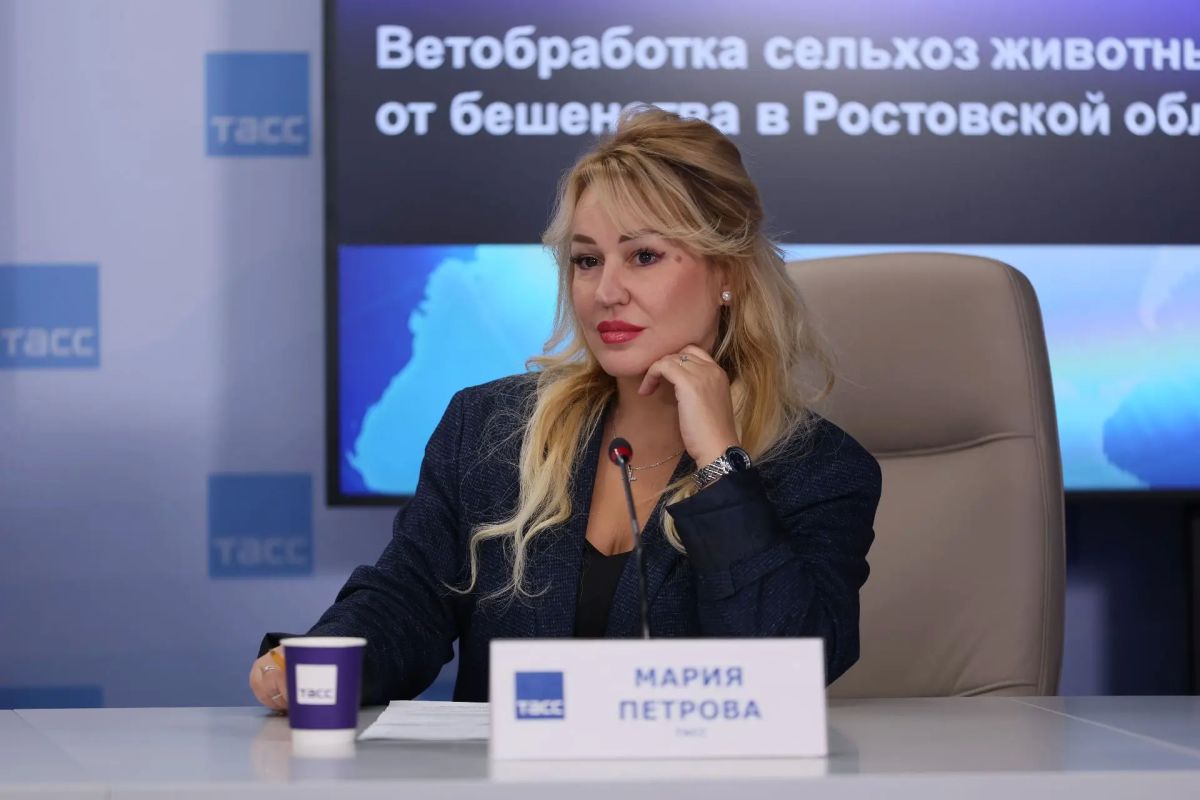Фоторепортаж и главное из заявлений с пресс-конференции, посвященной старту осенних массовых ветеринарных обработок сельскохозяйственных животных в Ростовской области и проведению бесплатной выездной вакцинации питомцев... Фоторепортаж и главное из заявлений с пресс-конференции, посвященной старту осенних массовых ветеринарных обработок сельскохозяйственных животных в Ростовской области и проведению бесплатной выездной вакцинации питомцев...