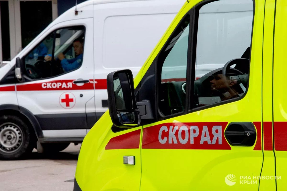 Два судна повреждены в Азове Ростовской области