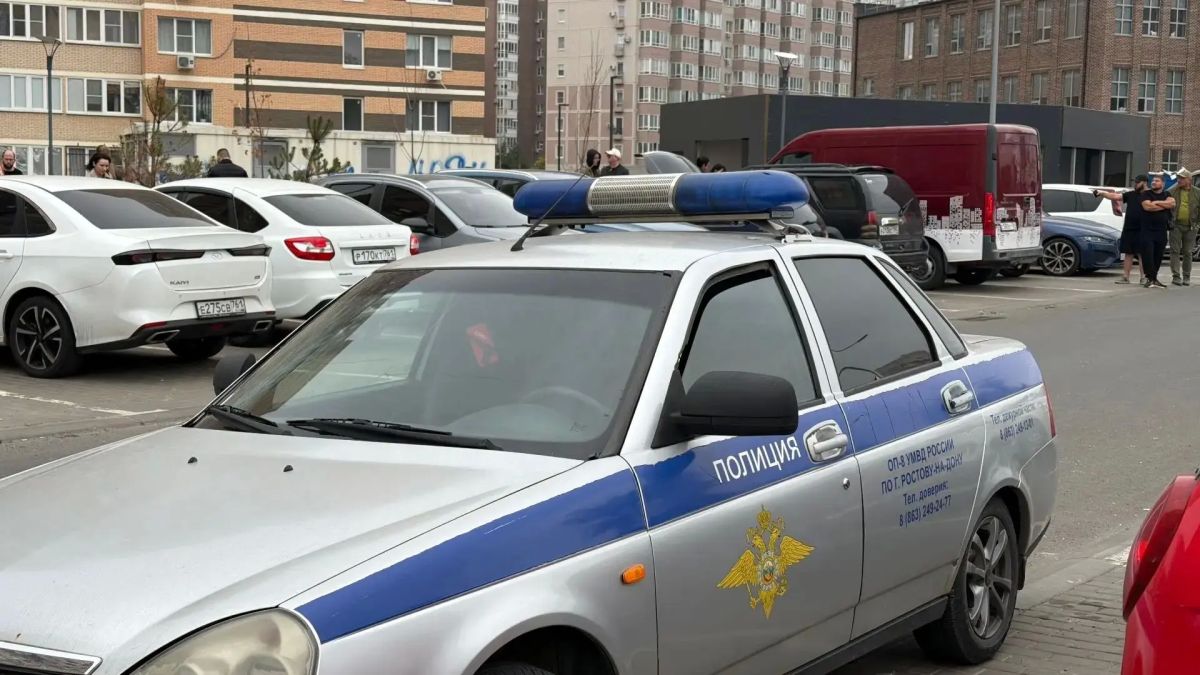 На месте ЧП в Ростовской области работают мобильные приемные полиции для помощи пострадавшим