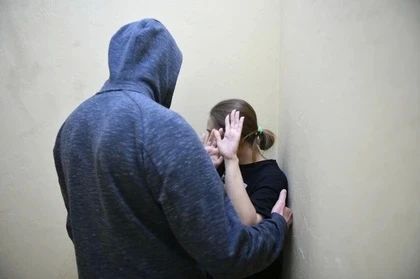 Ростовчанин шантажирует бывшую возлюбленную интимными фото и требует 50 тысяч рублей за несостоявшуюся поездку в Сочи
