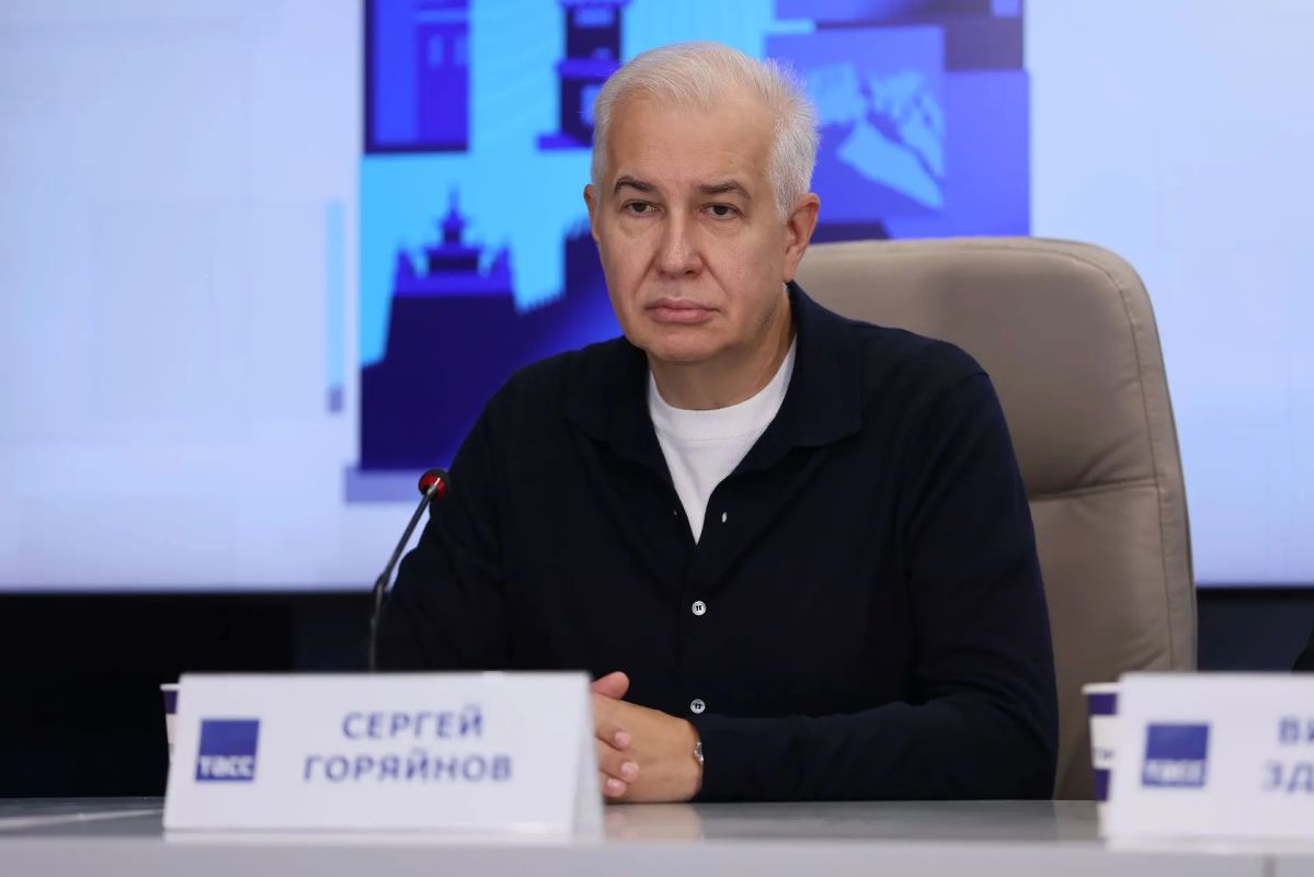 Фоторепортаж и главное из заявлений с пресс-конференции посвященной проведению регионального форума креативных индустрий "Креаномика" Фоторепортаж и главное из заявлений с пресс-конференции посвященной проведению регионального форума креативных индустрий "Креаномика"
