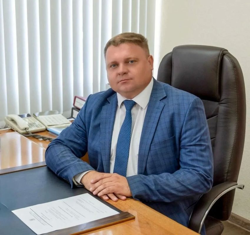 Главы Миллеровского и Белокалитвинского районов досрочно сложили полномочия