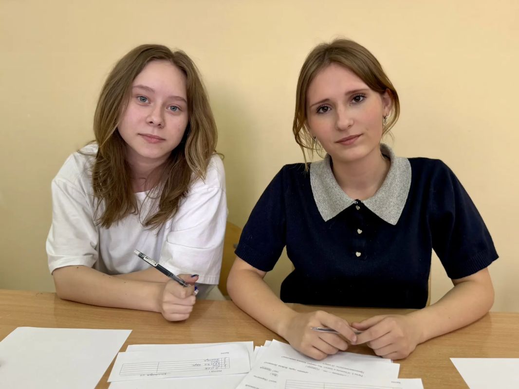 На базе средней школы № 2 состоялось профилактическое мероприятие «Вольница Дона», подготовленное в тесном взаимодействии Комиссии по делам несовершеннолетних и защите их прав и педагогического коллектива школы На базе средней школы № 2 состоялось профилактическое мероприятие «Вольница Дона», подготовленное в тесном взаимодействии Комиссии по делам несовершеннолетних и защите их прав и педагогического коллектива школы