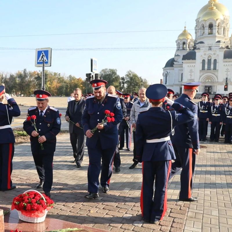 14 октября в Новочеркасске прошли мероприятия, посвященные празднику Покрова Пресвятой Богородицы 14 октября в Новочеркасске прошли мероприятия, посвященные празднику Покрова Пресвятой Богородицы