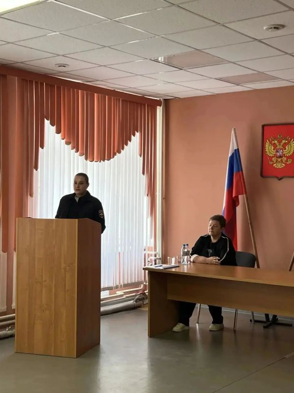 Сотрудники Морозовского отдела приняли участие в Муниципальном форуме родительской общественности Сотрудники Морозовского отдела приняли участие в Муниципальном форуме родительской общественности