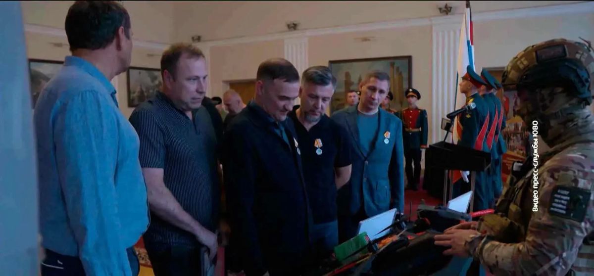 Подразделения ЮВО в южной столице получили необходимые комплектующие для производства и ремонта дронов и наземных робототехнических комплексов Подразделения ЮВО в южной столице получили необходимые комплектующие для производства и ремонта дронов и наземных робототехнических комплексов