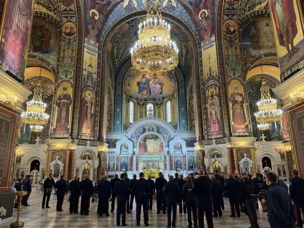Виктор Водолацкий: Сегодня, в столице Донского, Российского и мирового казачества городе Новочеркасске прошел XXXII Войсковой отчётный Круг ВКО «Всевеликое войско Донское» Виктор Водолацкий: Сегодня, в столице Донского, Российского и мирового казачества городе Новочеркасске прошел XXXII Войсковой отчётный Круг ВКО «Всевеликое войско Донское»