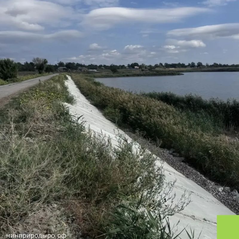 В Зерноградском районе завершен капитальный ремонт плотины В Зерноградском районе завершен капитальный ремонт плотины