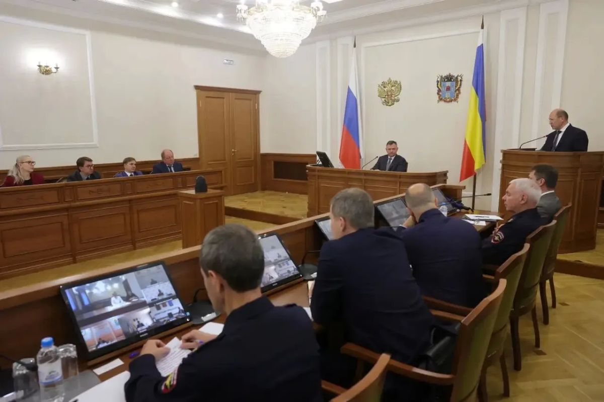 Юрий Слюсарь: Продолжаем наводить порядок в сфере нестационарной торговли Юрий Слюсарь: Продолжаем наводить порядок в сфере нестационарной торговли