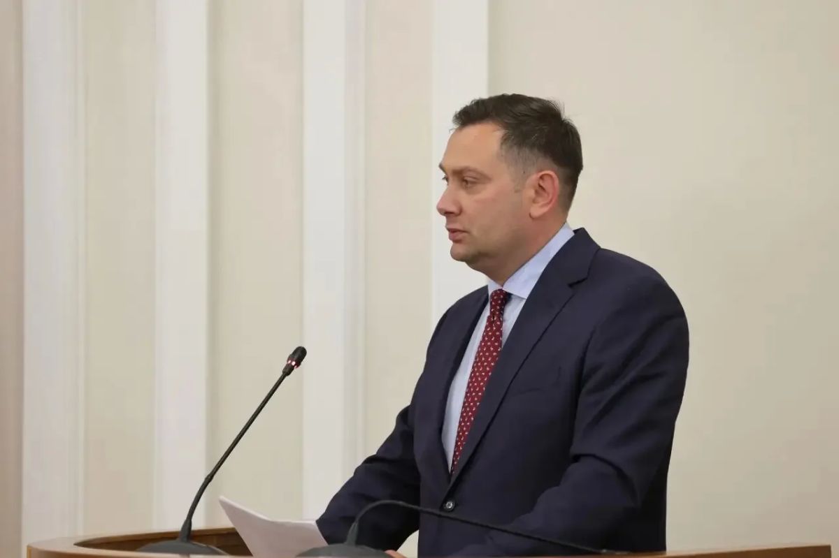 Юрий Слюсарь: Продолжаем наводить порядок в сфере нестационарной торговли Юрий Слюсарь: Продолжаем наводить порядок в сфере нестационарной торговли