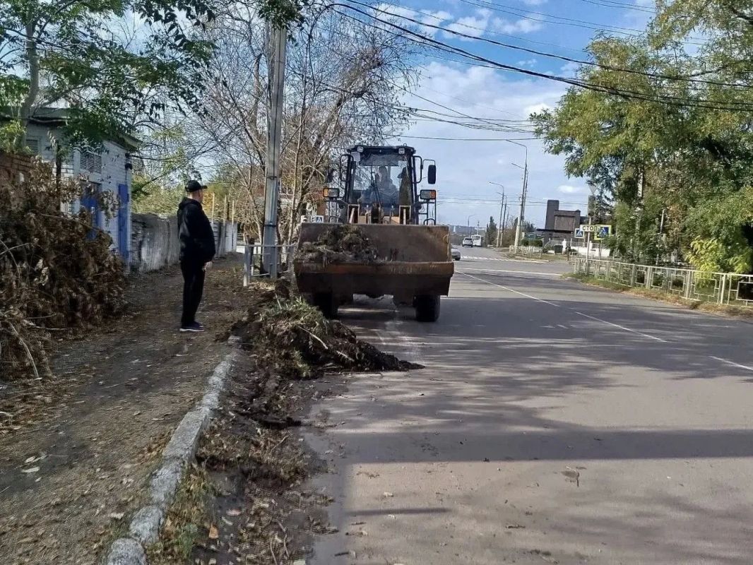 Перекрёсток Карла Маркса и Ионова Перекрёсток Карла Маркса и Ионова