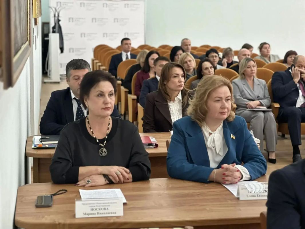 Принял участие в 18м заседании Городской Думы 8го созыва 23 октября 2026 года Принял участие в 18м заседании Городской Думы 8го созыва 23 октября 2026 года