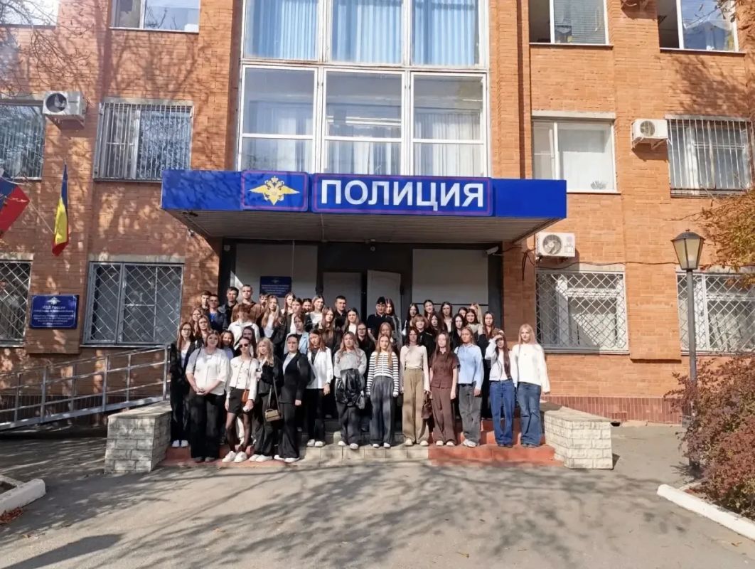 Полицейские Волгодонска провели профориентационное мероприятие