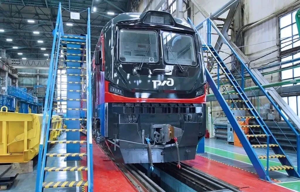 Собран первый электровоз 2ЭС9 мощностью 12 600 кВт для БАМа и Транссиба