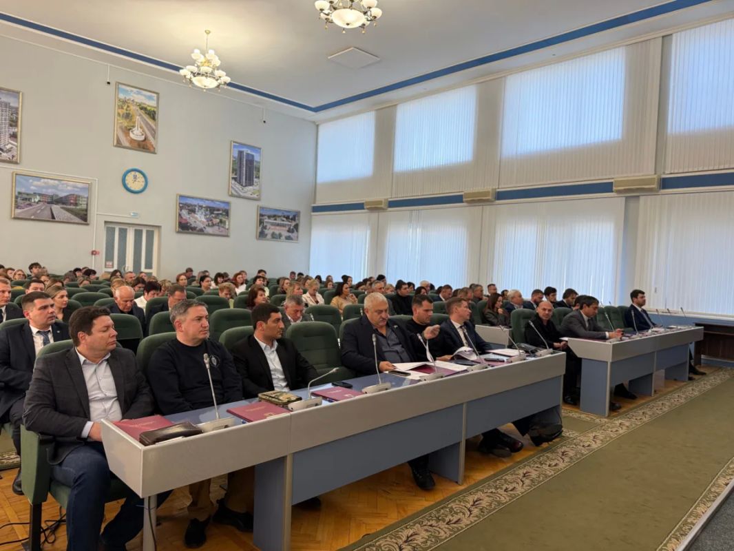Сегодня на заседании Батайской городской Думы приняли изменения в городской бюджет на 2026 год и плановый период 2027-2028 годов Сегодня на заседании Батайской городской Думы приняли изменения в городской бюджет на 2026 год и плановый период 2027-2028 годов