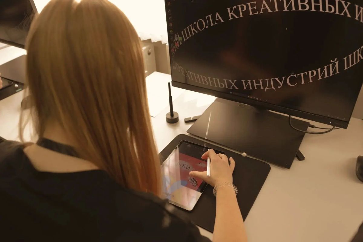 В Целинском районе Ростовской области открылась школа креативных индустрий В Целинском районе Ростовской области открылась школа креативных индустрий
