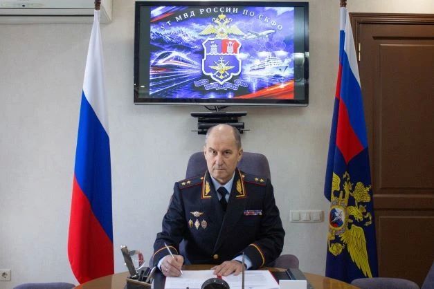 Сегодня в рамках торжественного заседания под председательством начальника УТ МВД России по СКФО генерал-лейтенанта полиции Виктора Шметкова состоялось два знаковых события – подписание приказа об установлении Дня Управления... Сегодня в рамках торжественного заседания под председательством начальника УТ МВД России по СКФО генерал-лейтенанта полиции Виктора Шметкова состоялось два знаковых события – подписание приказа об установлении Дня Управления...