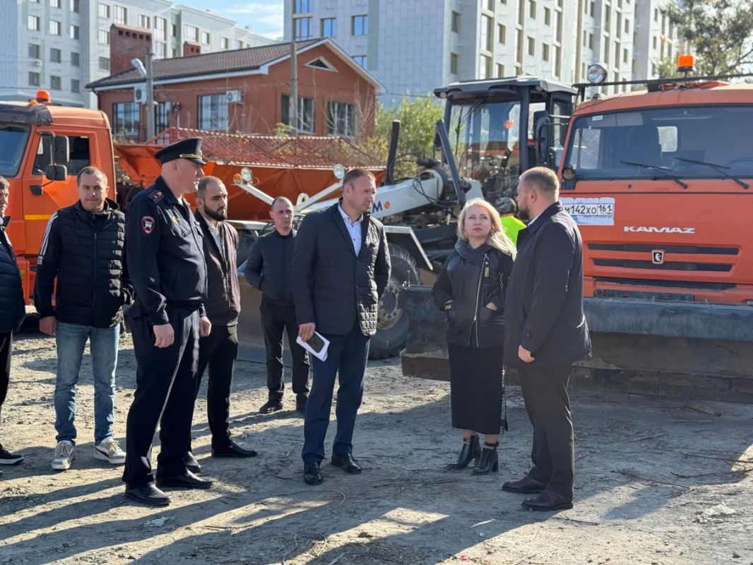 Продолжаем подготовку Батайска к зимнему периоду Продолжаем подготовку Батайска к зимнему периоду