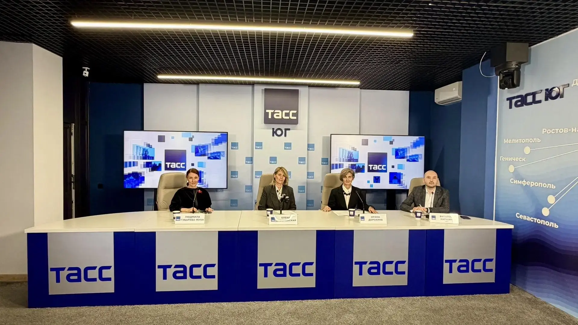 #Прямосейчас в РИЦ "ТАСС Юг" (г. Ростов-на-Дону) проходит пресс-конференция, посвященная 130-летней истории, традициям и новым проектам Ростовского художественного училища имени М. Б. Грекова