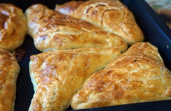 Пирожки с фасолью и сыром: простой, но вкусный рецепт