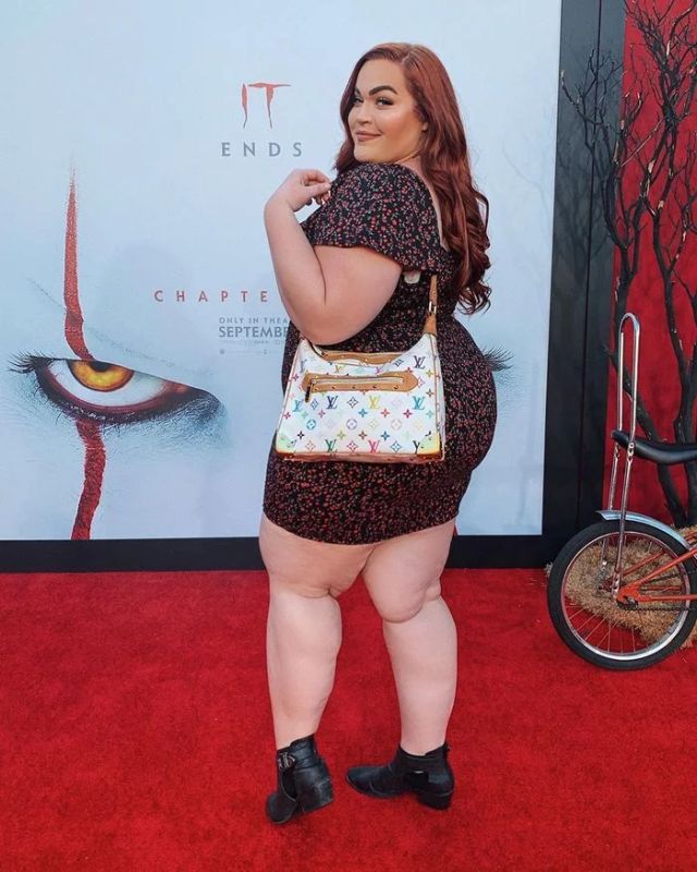 Как выбрать идеальную одежду для женщин с пышными формами: советы и секреты