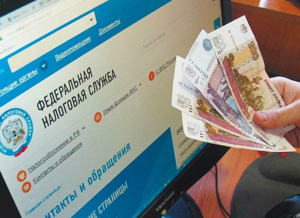 Мужчина отстоял свои 2000 рублей в суде: история бесконечной борьбы с налоговой