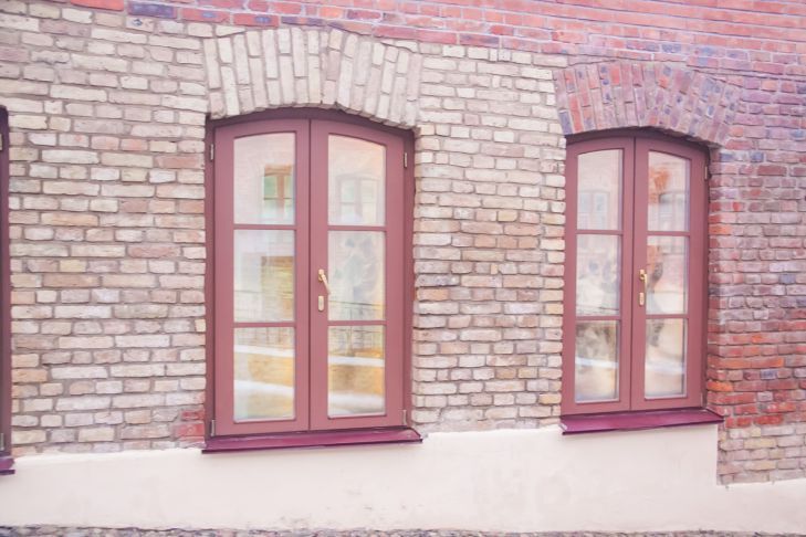 Вы больше никогда не купите средство для мытья окон: вот что используют профессионалы