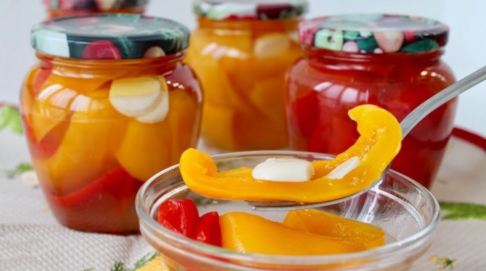 Удивительный рецепт маринованного перца: готовим на зиму